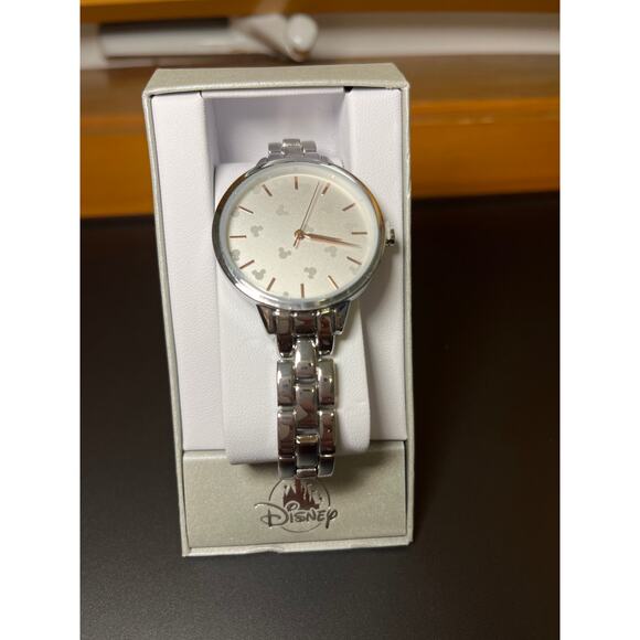 Ladies wristwatch - Silver with Mickey heads - Picture 2 of 5